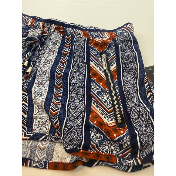 New Look Navy Blue Rust Paisley Geometric Boho Shorts Small NWT - Picture 2 of 7